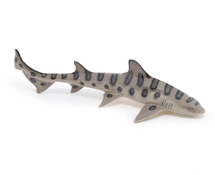 Figura tiburón leopardo PA-56056 Papo 1