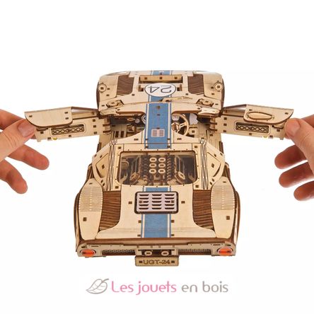 Coche UGT-24 modelo mecánico U-70267 Ugears 2