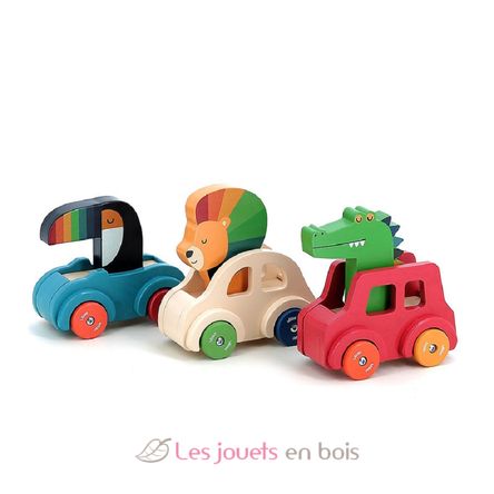 Coche tocando la bocina El León V7426Y Vilac 8