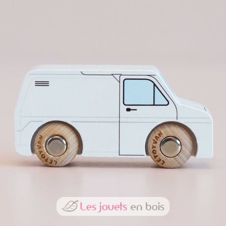 Furgoneta Frank No 32 TV-GT175 Le Toy Van 4