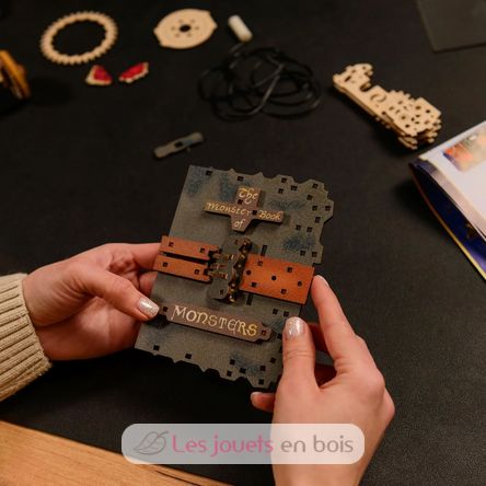 El monstruoso libro de los monstruos modelo mecánico U70274 Ugears 9