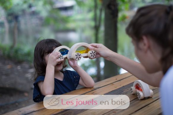 Coche con agua de color amarillo PT5449Y Plan Toys 3