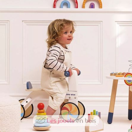 Triciclo de madera arcoíris TV-PL5201 Le Toy Van 3