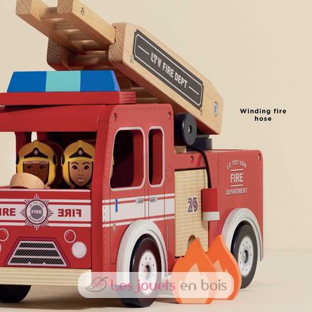 Camión de bomberos de madera roja TV427 Le Toy Van 4