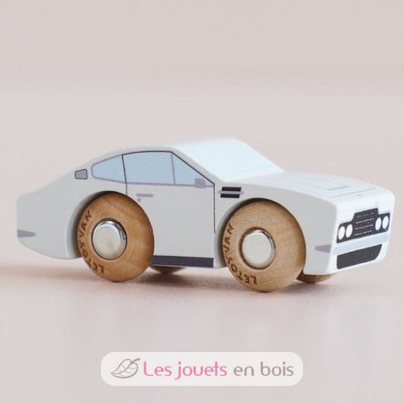Coche Aaron No 6 TV-GT35 Le Toy Van 3