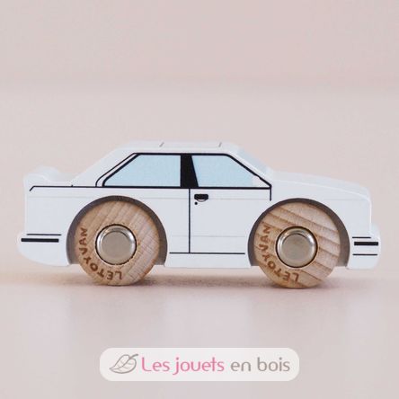 Coche William No 21 TV-GT120 Le Toy Van 4